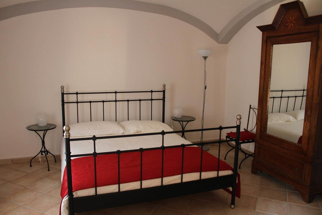B&B Bricco Fiore Briaglia Oda fotoğraf