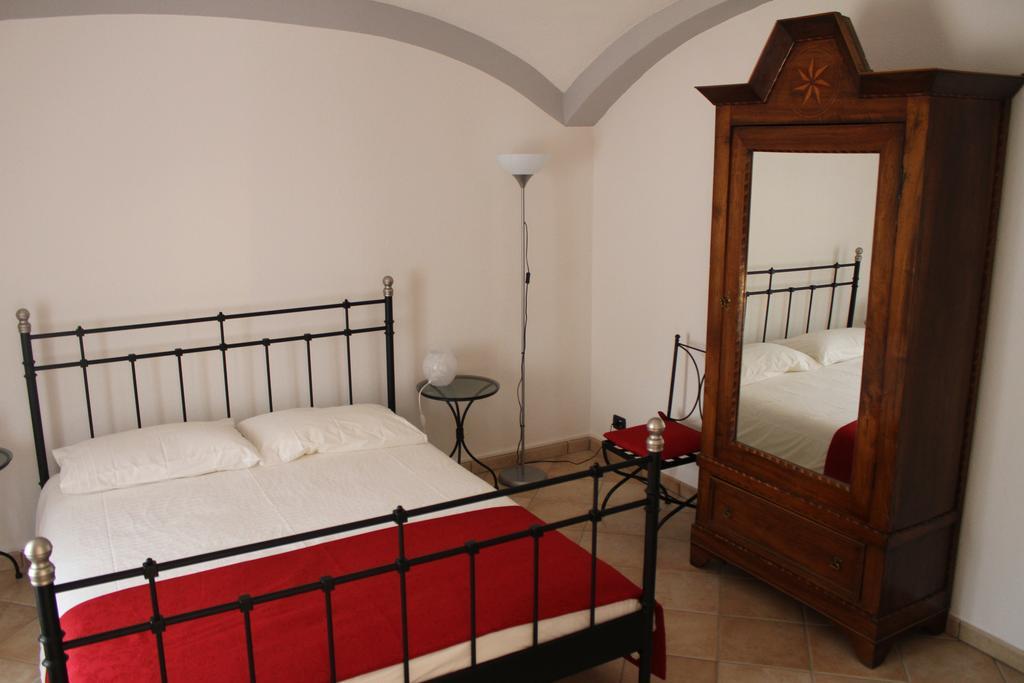 B&B Bricco Fiore Briaglia Oda fotoğraf